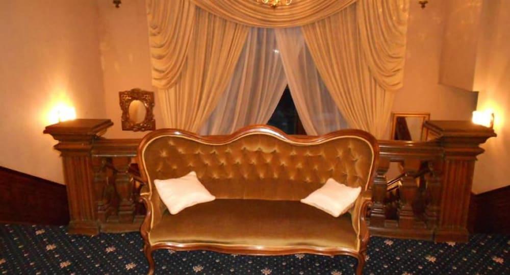 פרסטוויק Adamton Country House Hotel מראה חיצוני תמונה