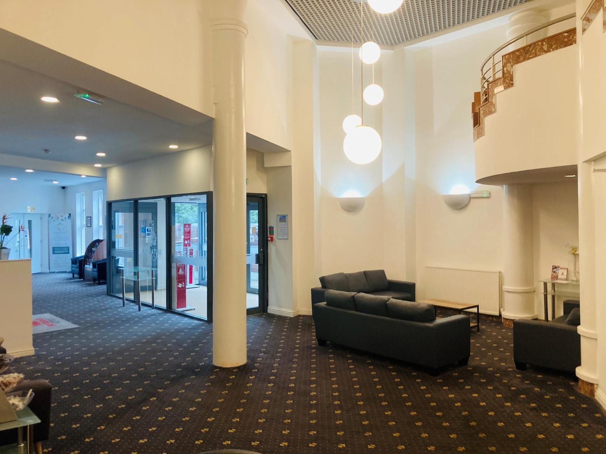 פרסטוויק Adamton Country House Hotel מראה חיצוני תמונה