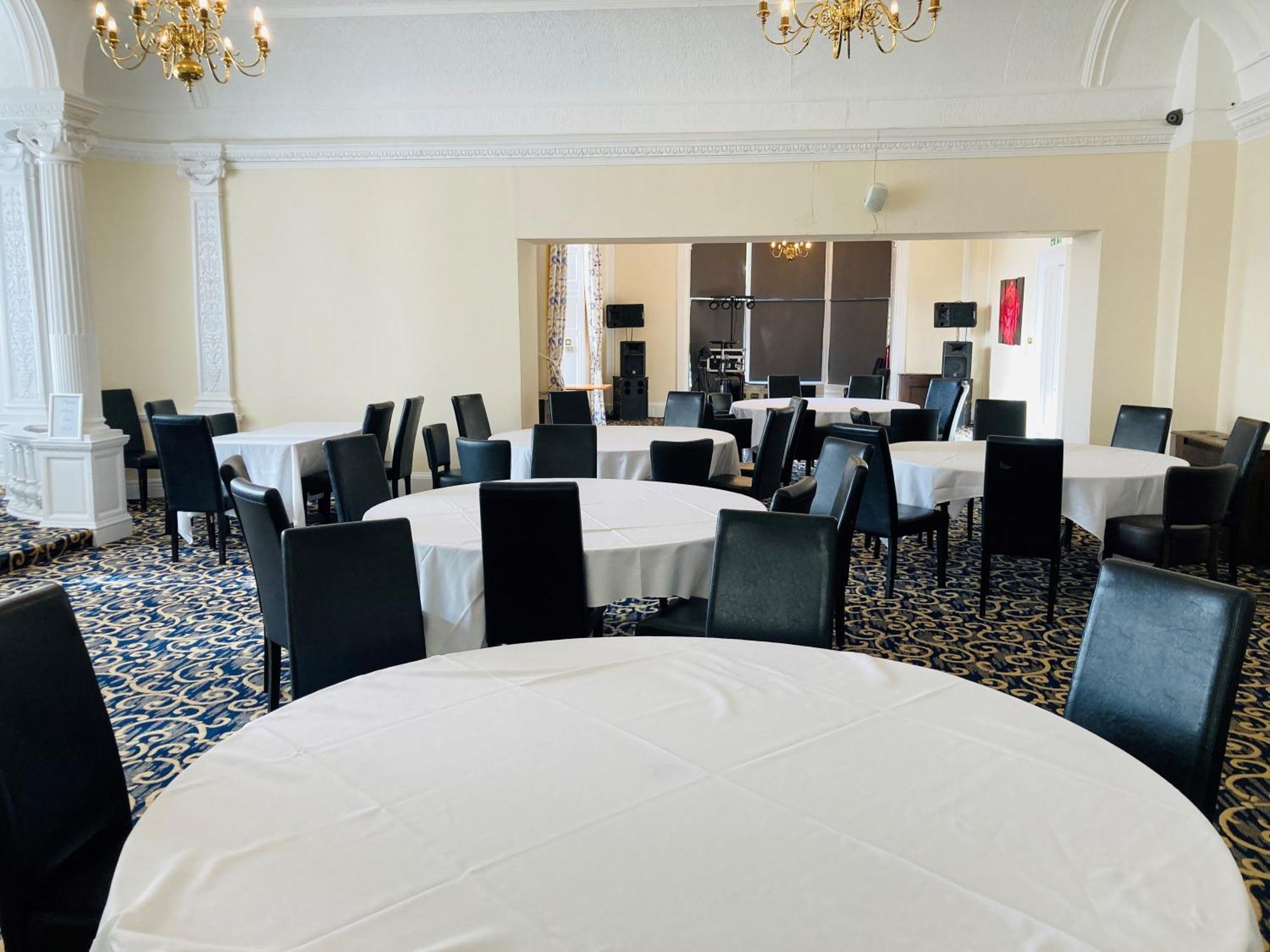 פרסטוויק Adamton Country House Hotel מראה חיצוני תמונה
